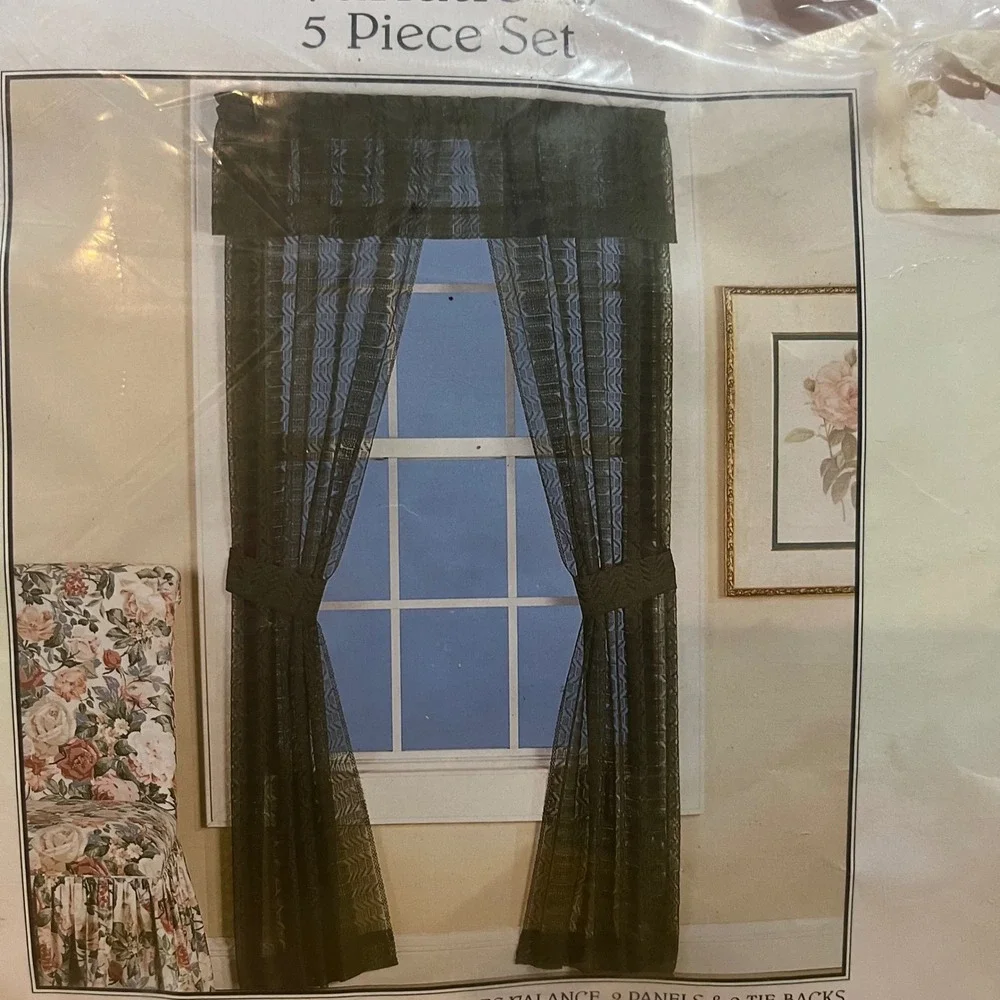 Beacon Looms Variations 5 Piece Curtain Set‎ Burgundy 60x81 Valance Panels 4390